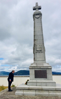 Councillor Ronnie Ahlfeld, Depute Provost of Inverclyde, lays a wreath at Gourock Cenotaph to mark the 105th anniversary of the battle of Achi Baba